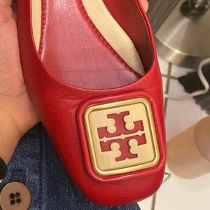 Tory Burch red flats leather.